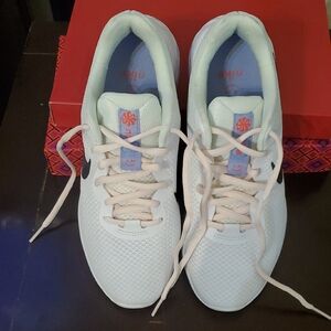 Nike White and Blue Athletic Shoes